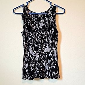Halogen Ruffle v-neck tank